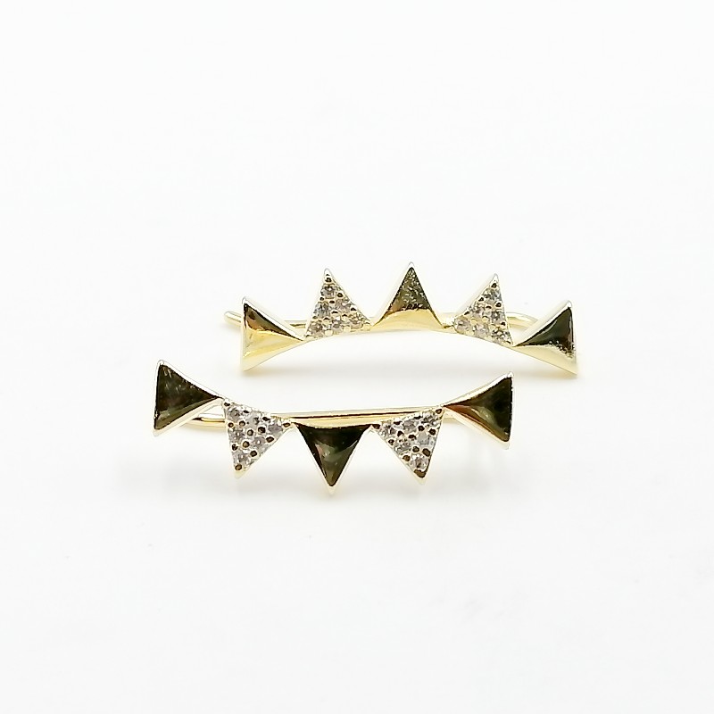 ZARCILLOS TREPADORES DE TRIÁNGULOS