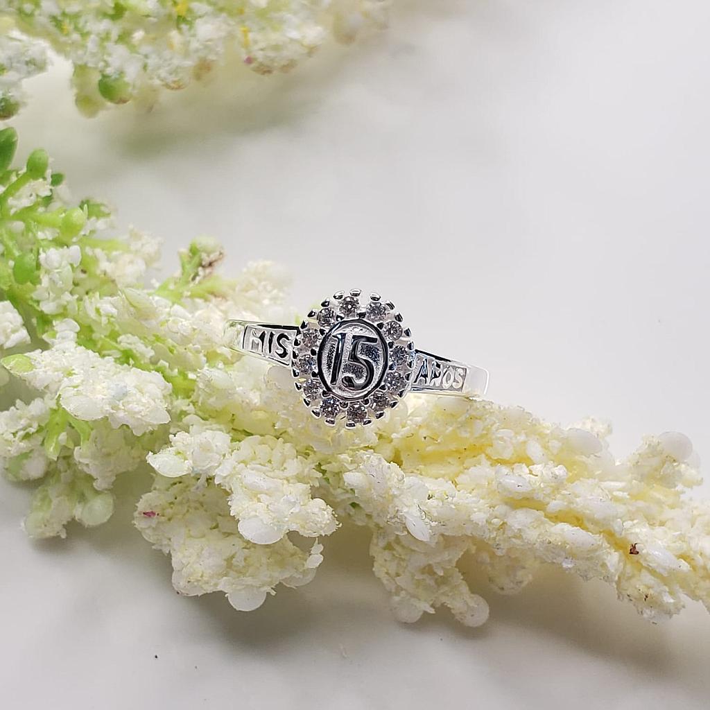 ANILLO DE QUINCE AÑOS. SORTIJA, QUINCEAÑERA