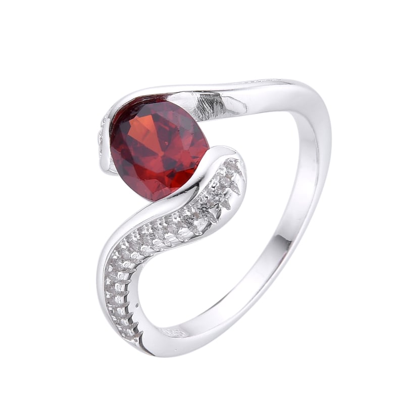 ANILLO DE CIRCONES. SORTIJA